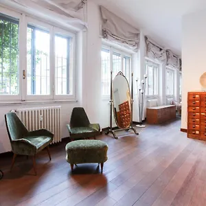 beautiful-loft-with-terrace-in-porta-romana.it-lombardy.com/